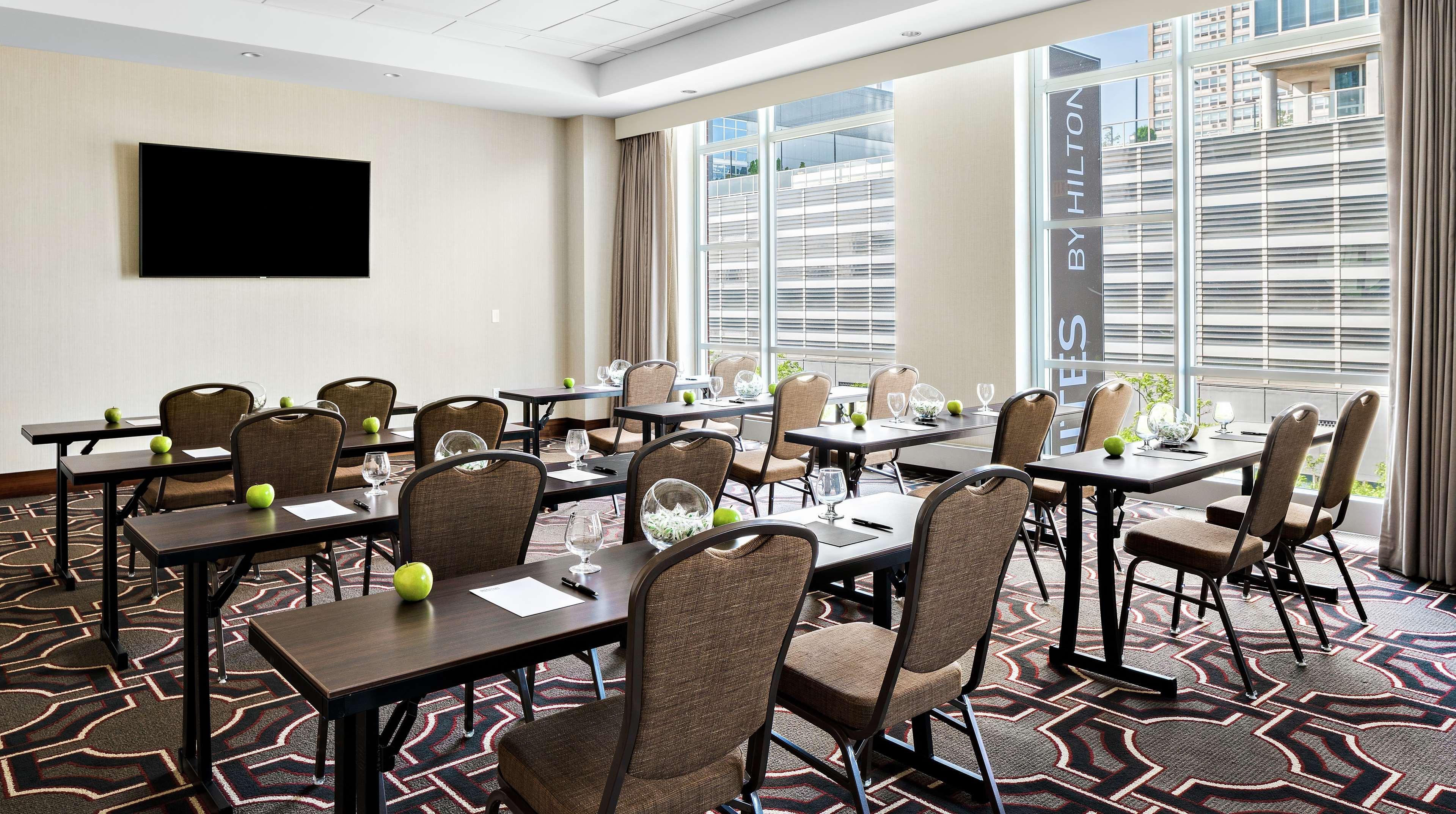 Home2 Suites By Hilton Chicago Mccormick Place Luaran gambar